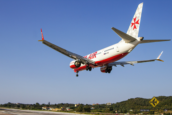 Boeing 737-8 MAX 200